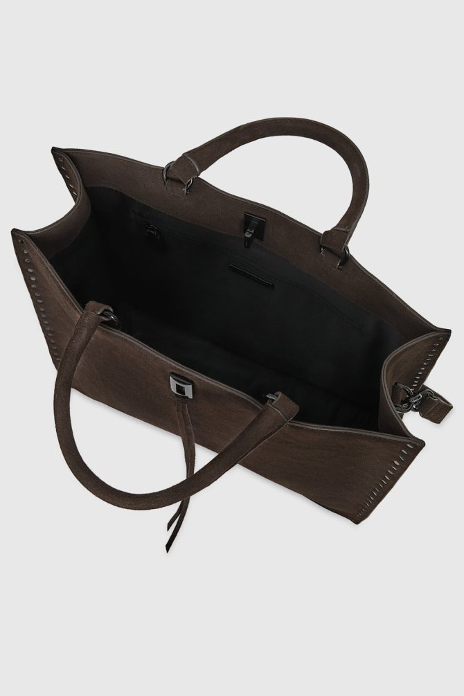 Darren Tote - Image 3