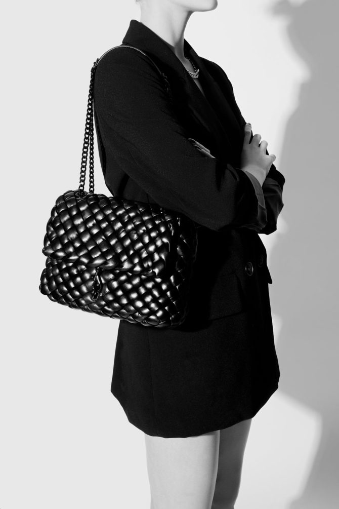 Edie Woven Shoulder Bag - Image 4