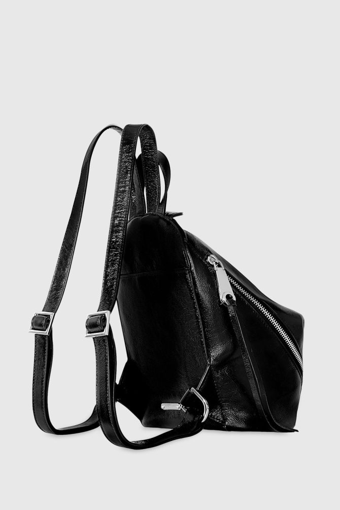 Julian Zipped Medium Backpack - Image 2
