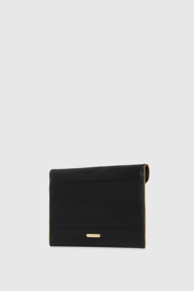 Leo Clutch With Chain Strap - Image 2