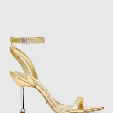 Juliana Heel