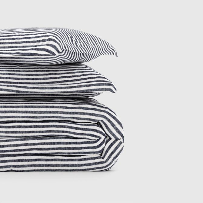 Yarn Dye Textured Stripe Duvet Cover Set - Image 4