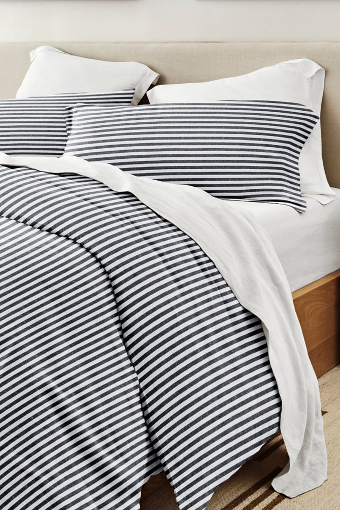 Yarn Dye Textured Stripe Duvet Cover Set - Image 2