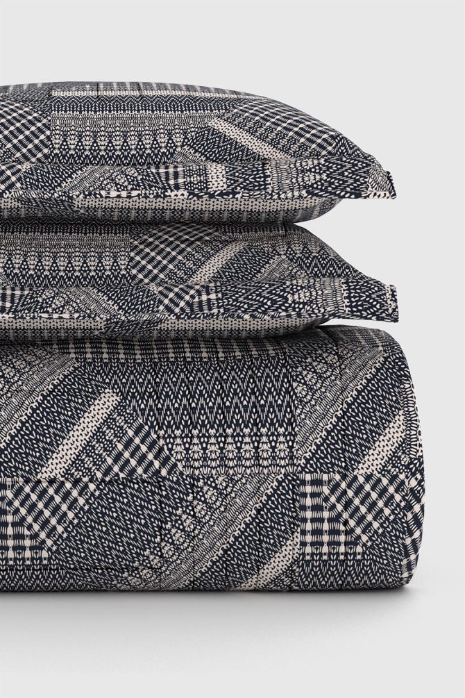 Aztec Weave Quilt Set