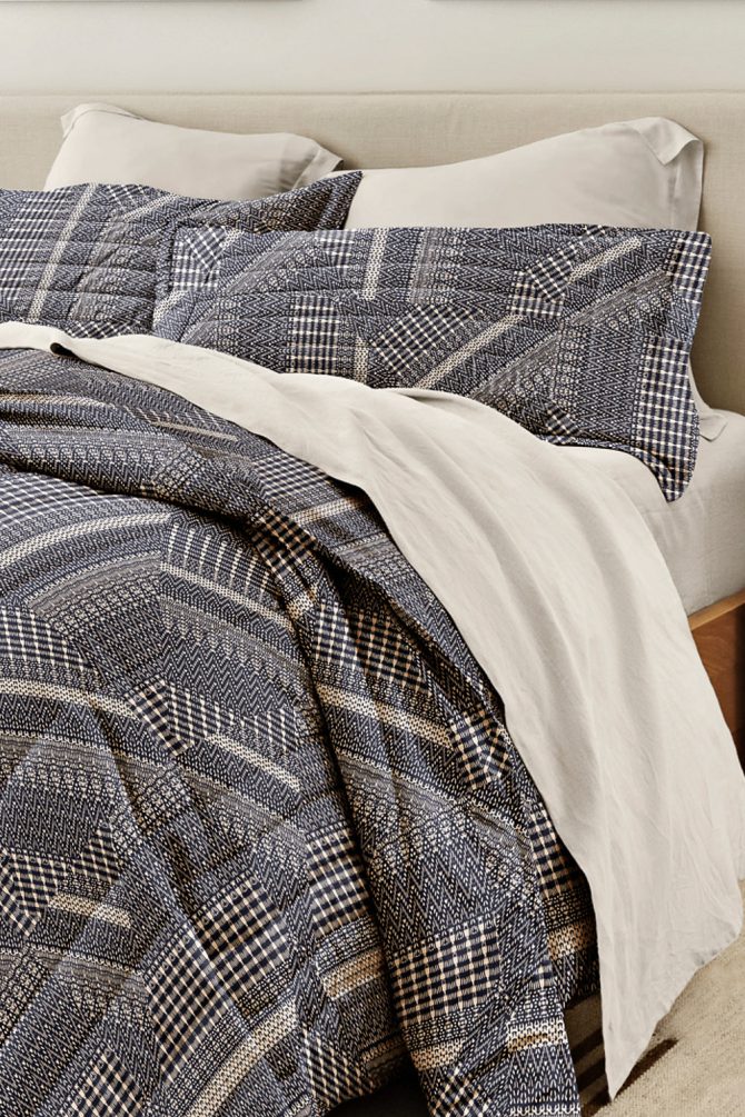Aztec Weave Quilt Set - Image 2