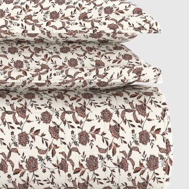 Jacobean Floral Quilt Set